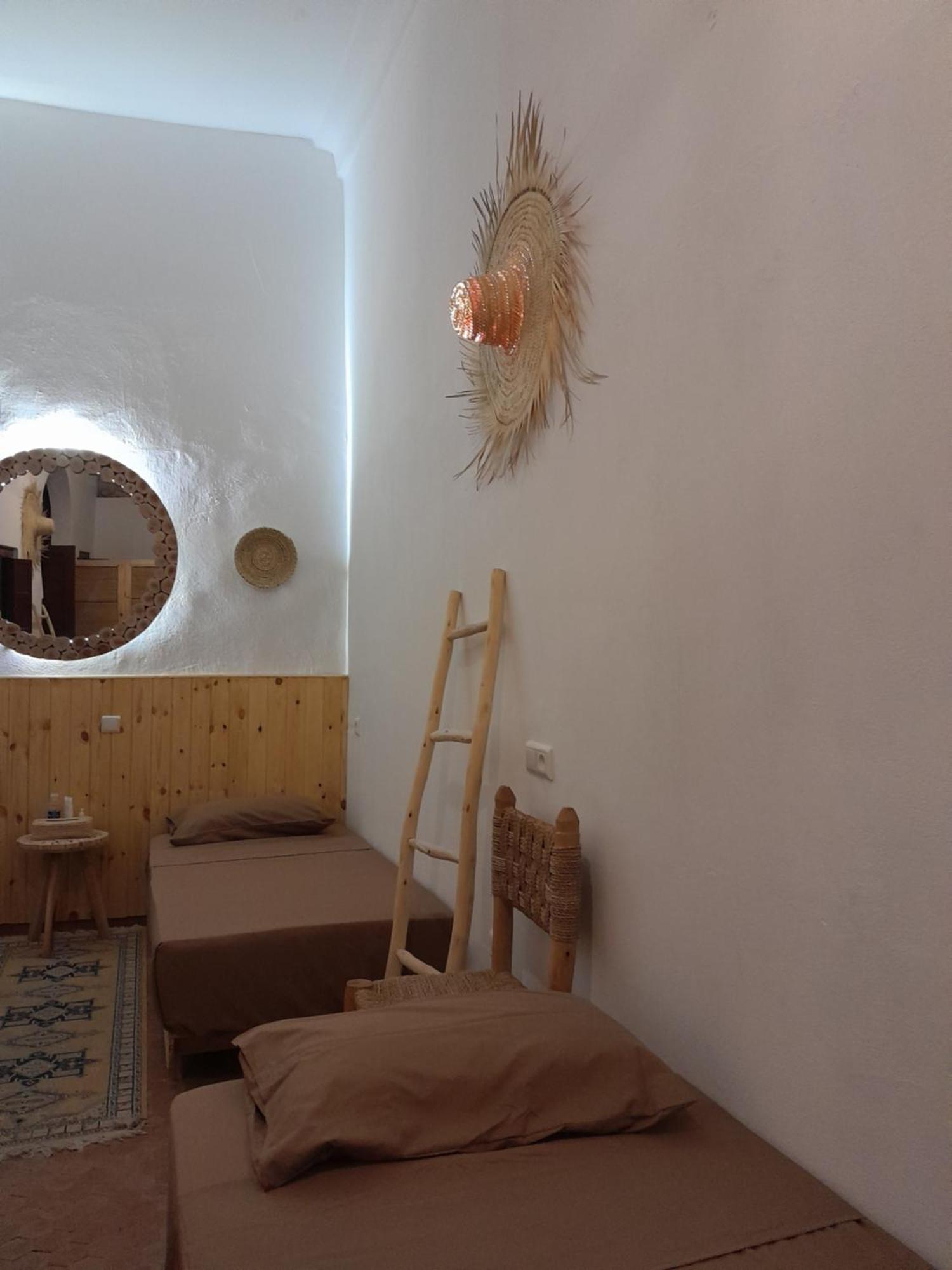 Hostel Four Seasons Tétouan Exterior foto
